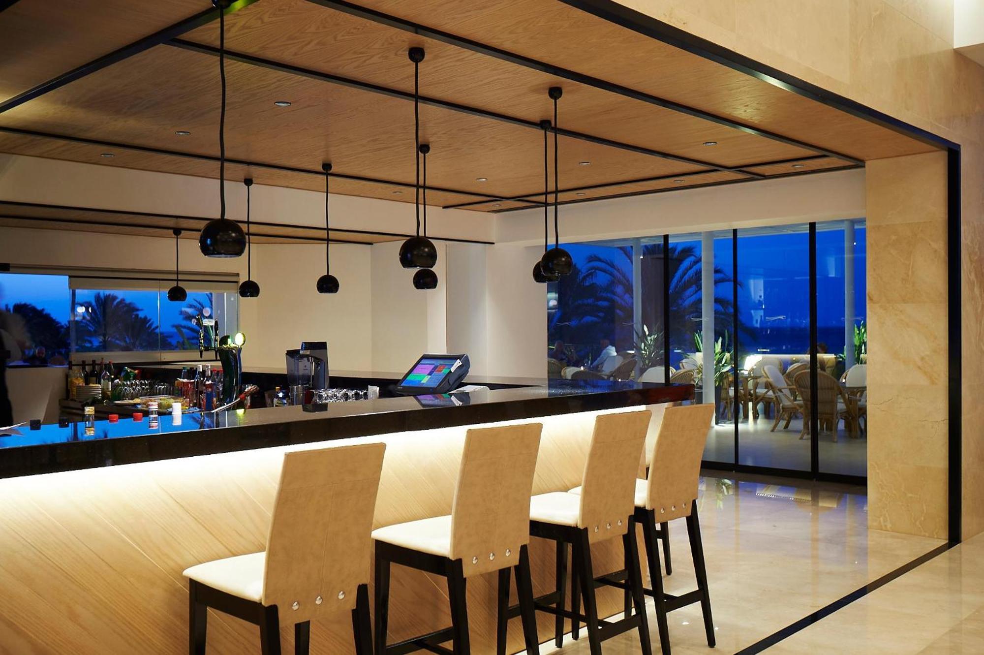 Sunrise Beach Hotel Protaras Ngoại thất bức ảnh