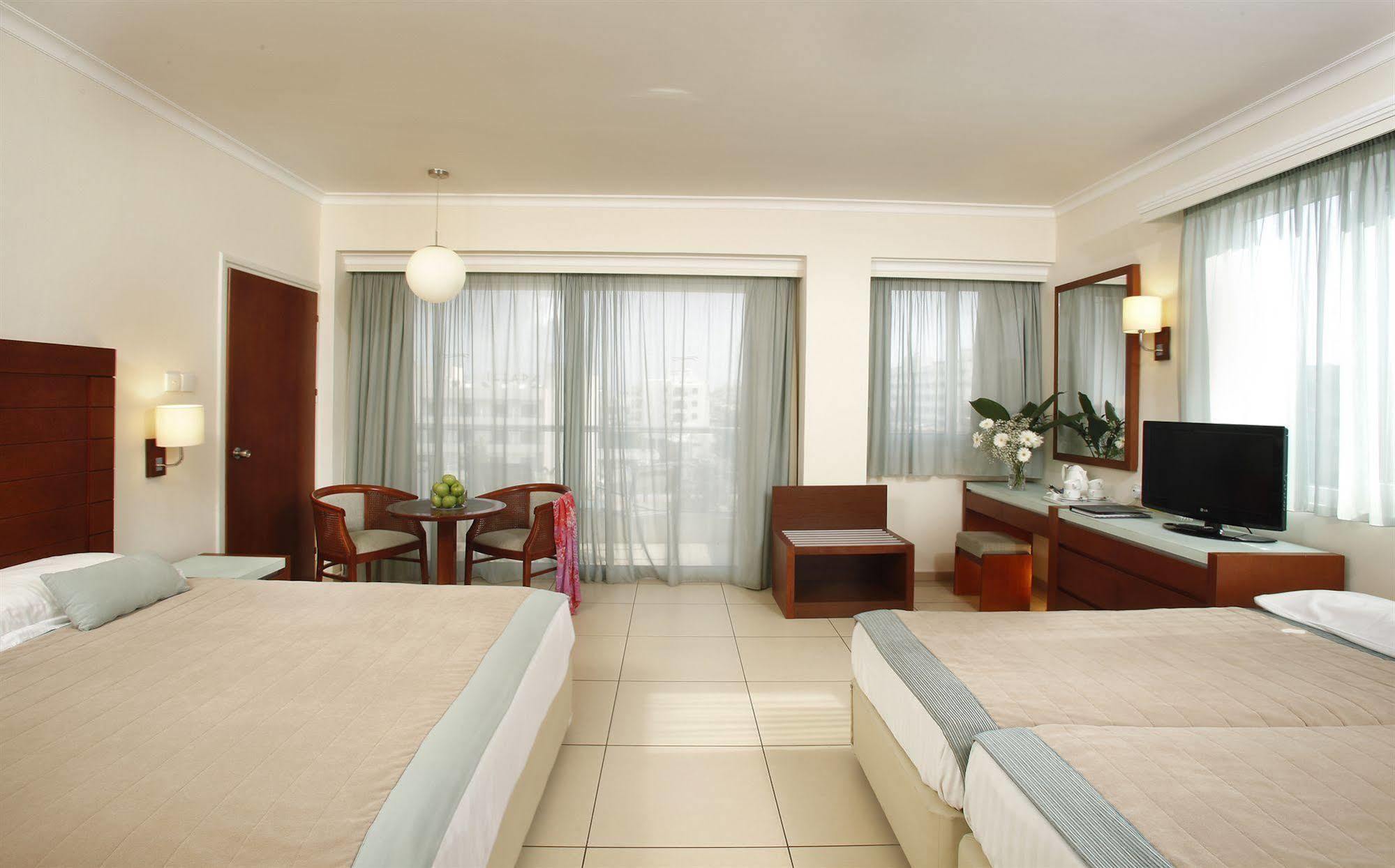 Sunrise Beach Hotel Protaras Ngoại thất bức ảnh